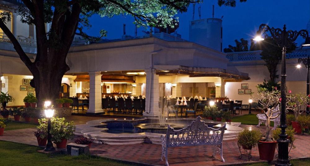 Jehan Numa Palace Hotel Bhopal Esterno foto